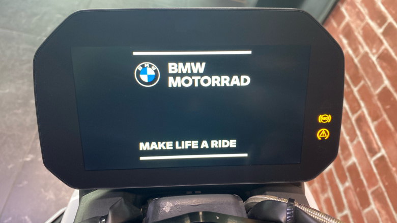 (23MY) BMW M1000 R